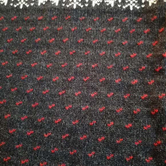 Woolrich Wool Winter Holiday Sweater - Picture 10 of 13